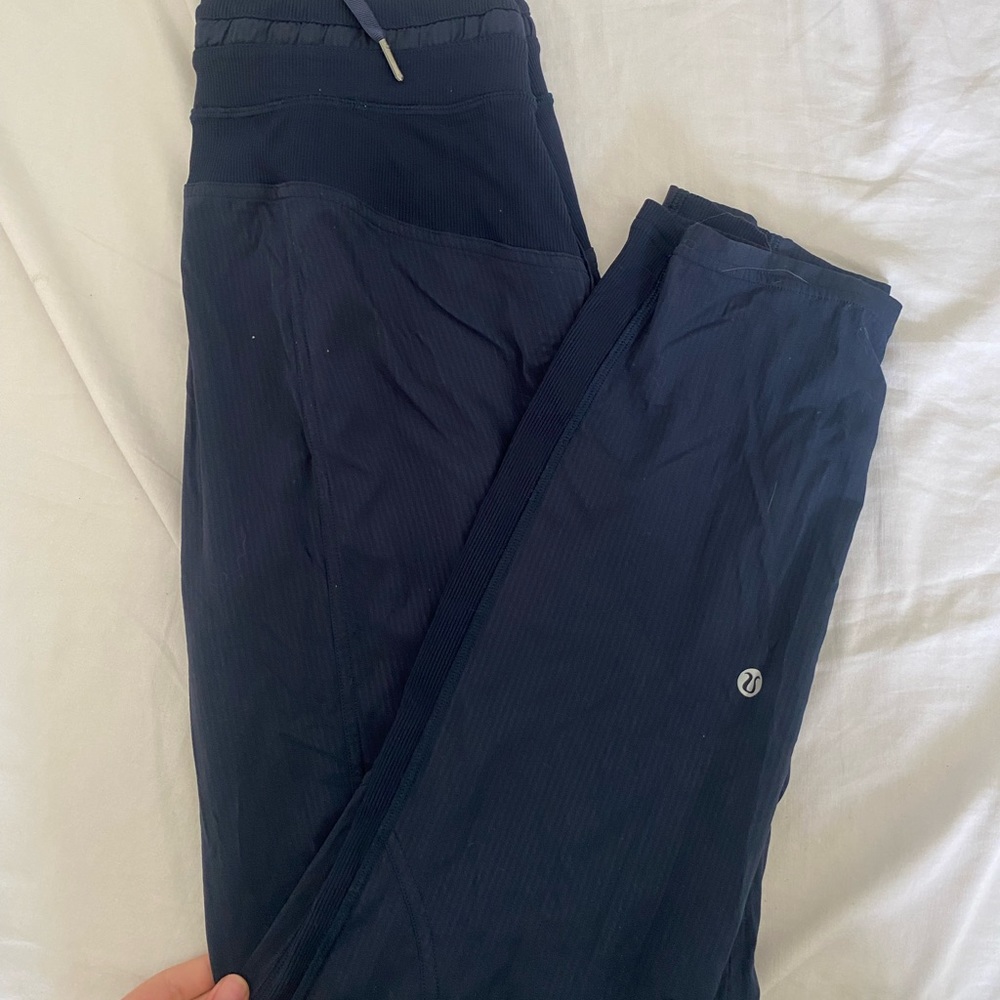 Dark navy lululemon joggers